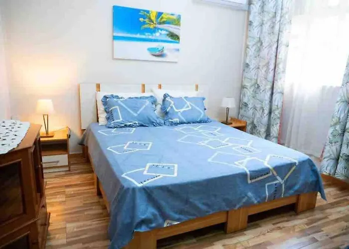 Vythee Residence